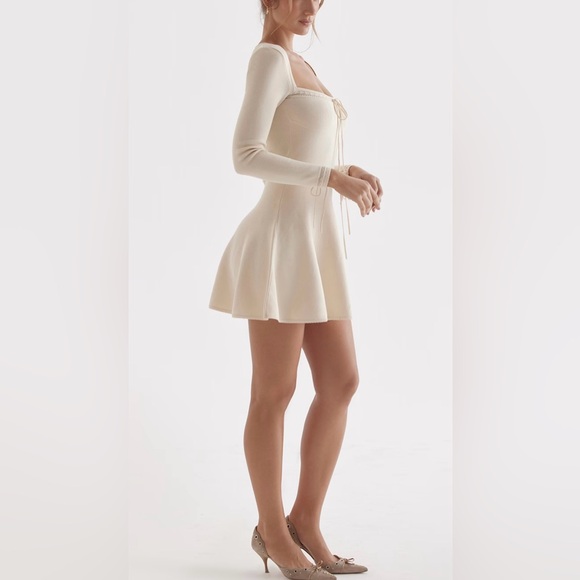 House Of CB CAPRICE CREAM DAINTY KNIT MINI DRESS, Size 14-16 (XL) - Picture 6 of 14